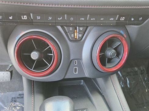 Used 2020 Chevrolet Blazer RS image 22