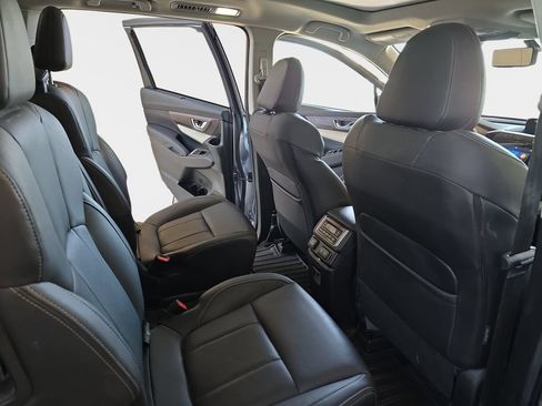Used 2022 Subaru Ascent Touring AWD/4WD image 13