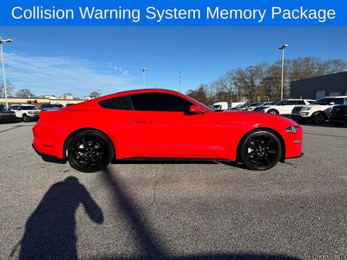 Used 2018 Ford Mustang Coupe w/ Black Accent Pkg image 7