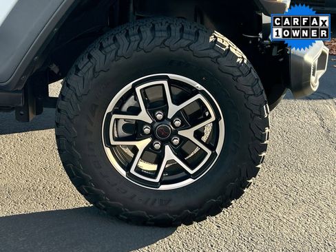 Used 2025 Jeep Wrangler Unlimited Rubicon image 30