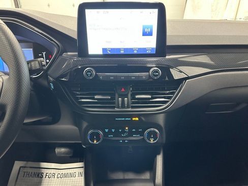 Used 2025 Ford Escape ST-Line image 25