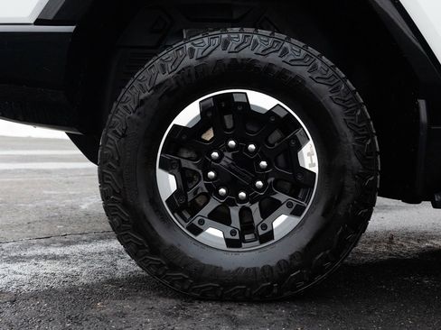 Used 2024 GMC Hummer EV 3X w/ Battery Pack, 24 Module Pack image 8