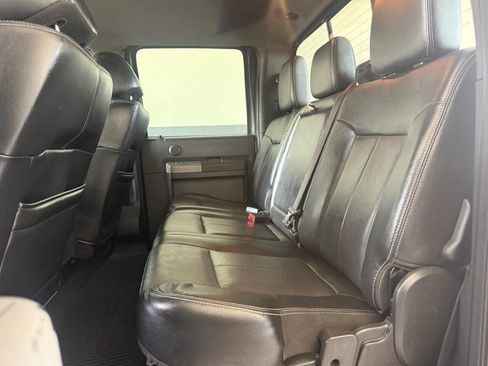 Used 2016 Ford F250 Lariat w/ Lariat Ultimate Package image 39