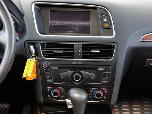 Used 2011 Audi Q5 3.2 Premium Plus AWD/4WD image 34