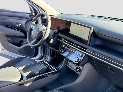 New 2026 Hyundai Tucson Limited image 5