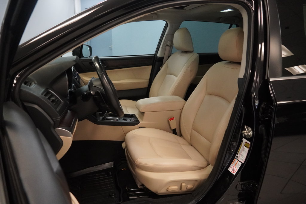Used 2019 Subaru Outback 2.5i Limited AWD/4WD image 4