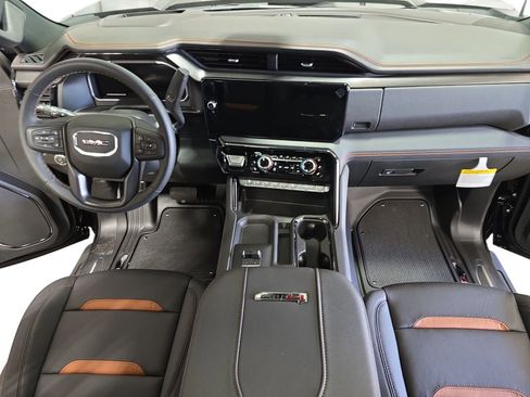 New 2026 GMC Sierra 2500 AT4 w/ AT4 Premium Plus Package AWD/4WD image 9