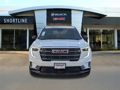Used 2024 GMC Acadia Elevation image 9