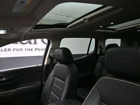 Used 2023 GMC Acadia Denali w/ Black Diamond Edition AWD/4WD image 17