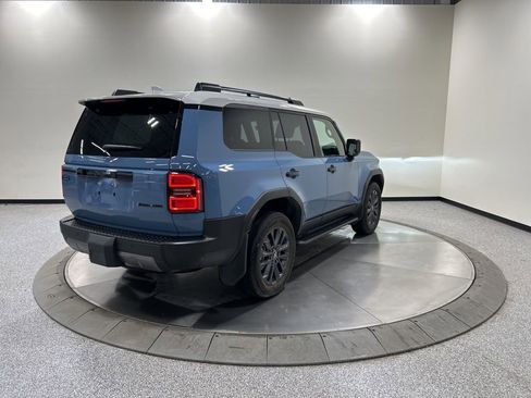 Used 2025 Toyota Land Cruiser w/ Premium Package image 5