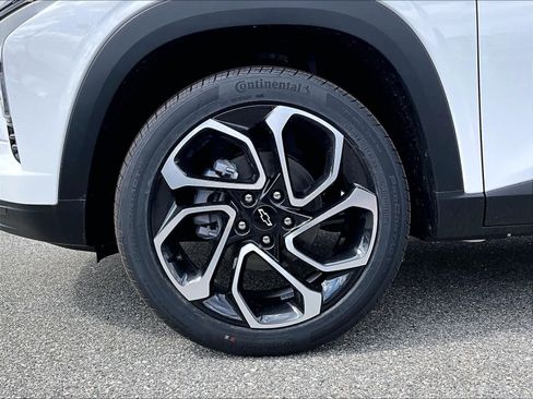 New 2026 Chevrolet Trax RS w/ Driver Confidence Package FWD image 8
