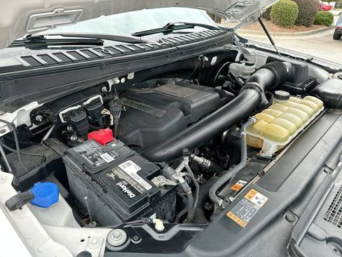 Used 2019 Ford Expedition Limited w/ Special Edition Package RWD image 26
