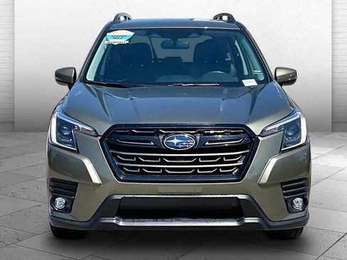 Used 2024 Subaru Forester Limited AWD/4WD image 2