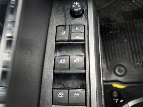 Used 2020 Toyota Tacoma TRD Sport image 17