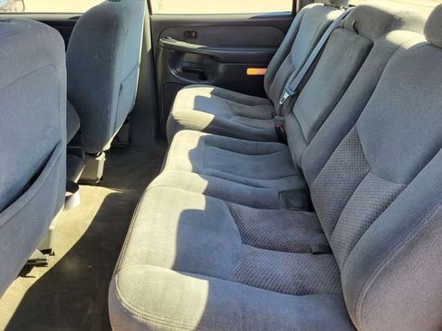 Used 2003 Chevrolet Silverado 2500 LS w/ Skid Plate Package AWD/4WD image 20