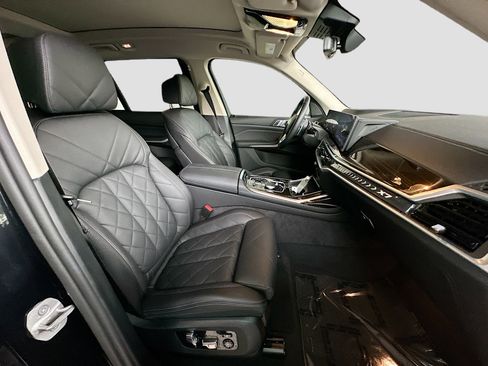 Certified 2024 BMW X7 xDrive40i AWD/4WD image 30
