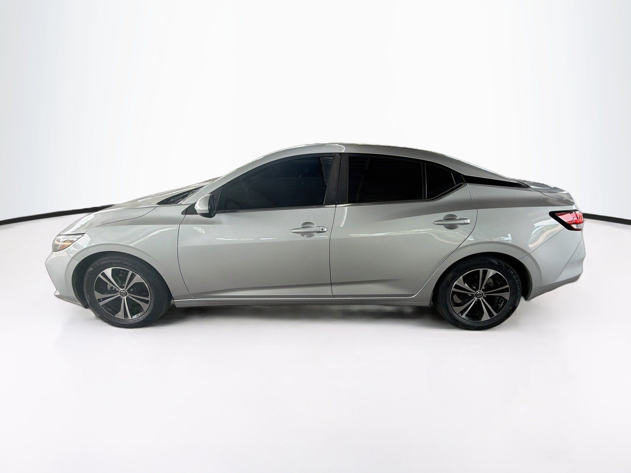Used 2023 Nissan Sentra SV FWD image 4