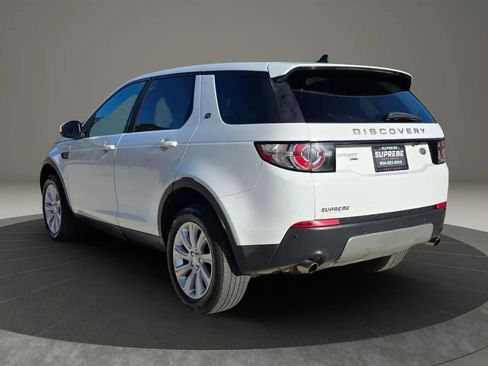 Used 2016 Land Rover Discovery Sport SE image 5