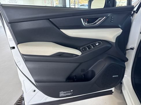 Used 2022 Subaru Ascent Limited w/ Technology Package image 20