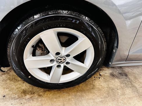 Used 2013 Volkswagen Jetta TDI image 9