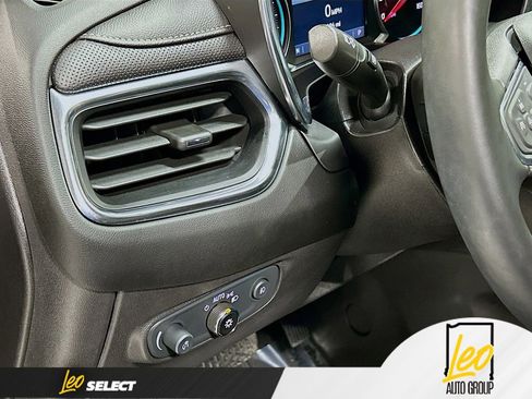 Certified 2024 Chevrolet Equinox Premier image 10