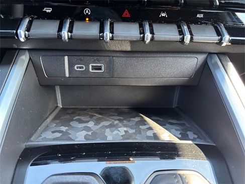 New 2026 Chevrolet Colorado W/T image 20