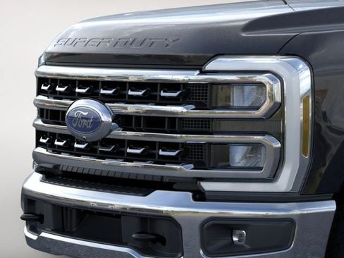New 2026 Ford F250 Lariat w/ FX4 Off-Road Package AWD/4WD image 17