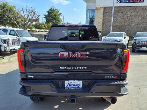 Used 2024 GMC Sierra 2500 AT4 w/ AT4 Premium Plus Package AWD/4WD image 24