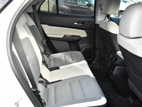 Used 2024 Honda Prologue EX image 43