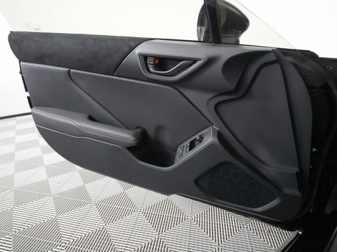 Used 2025 Toyota GR86 Premium RWD image 14