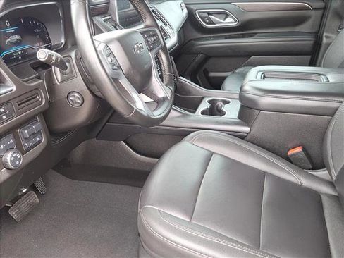 Used 2024 Chevrolet Tahoe Z71 w/ Z71 Off-Road Package AWD/4WD image 20