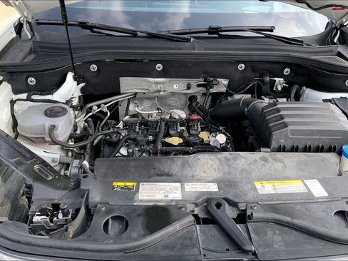 Used 2024 Volkswagen Atlas SEL Premium R-Line AWD/4WD image 10