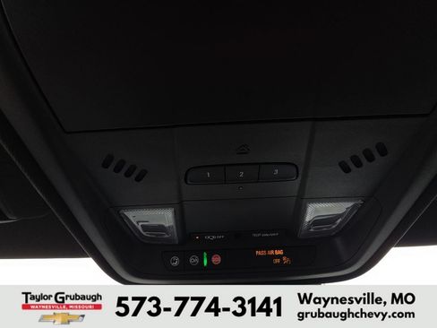 Used 2025 Cadillac XT4 Premium Luxury AWD/4WD image 24