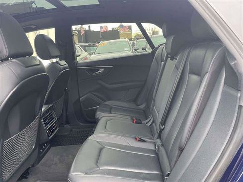 Used 2019 Audi Q8 Prestige AWD/4WD image 11