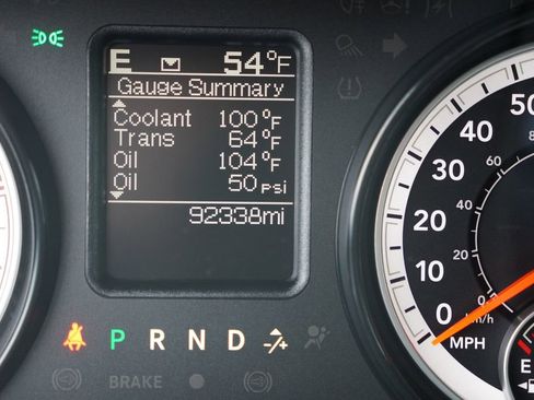 Used 2018 RAM 2500 Tradesman w/ Chrome Appearance Group image 29