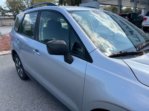 Used 2018 Subaru Forester 2.5i w/ Alloy Wheel Package image 15