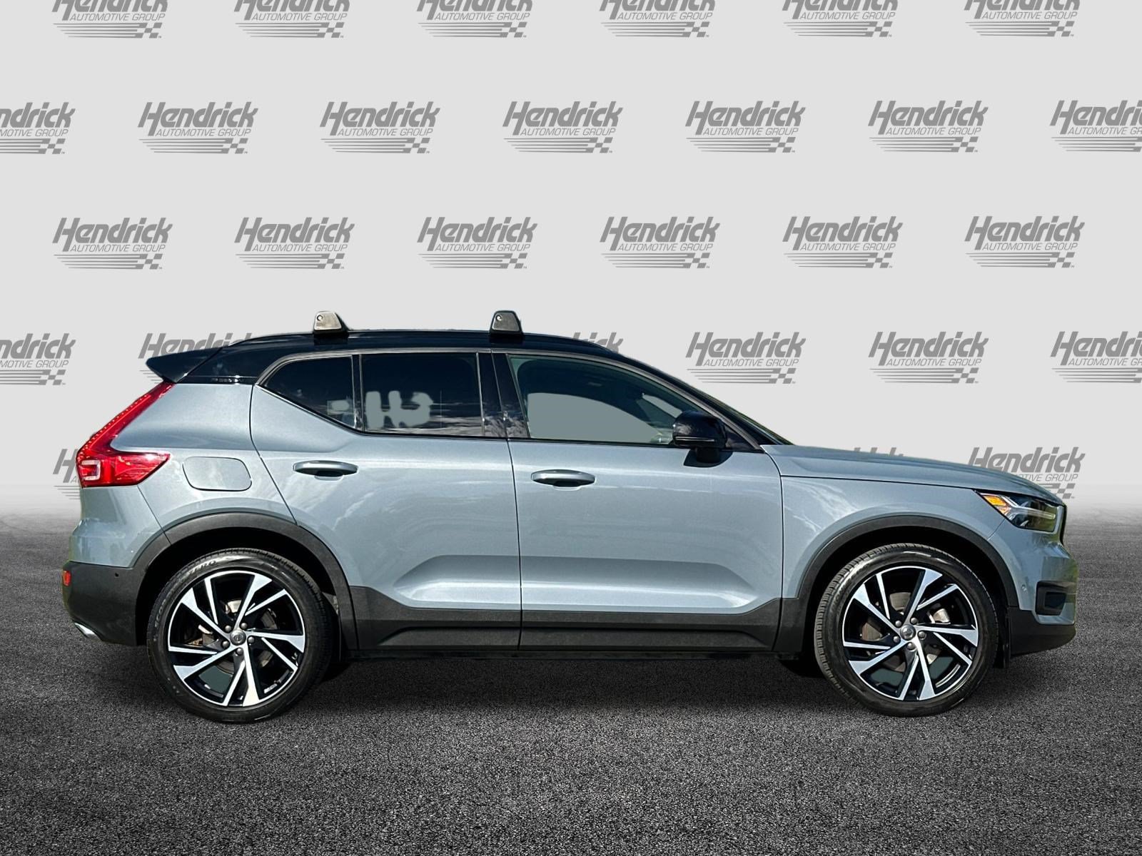 Used 2020 Volvo XC40 T5 R-Design AWD/4WD image 3