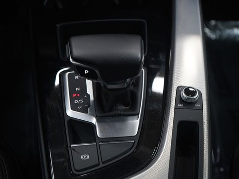 Used 2025 Audi A5 2.0T Premium Plus image 18