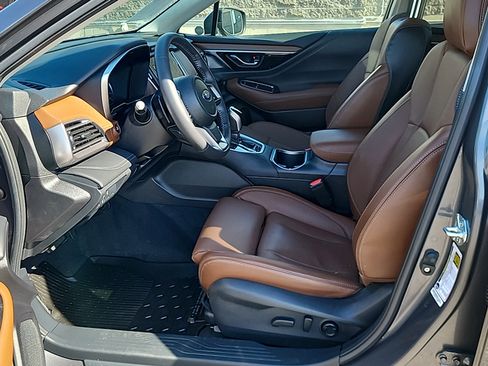 Used 2021 Subaru Outback Touring w/ Popular Package #2 AWD/4WD image 13