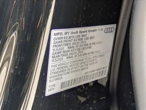 Used 2025 Audi RS Q8 performance image 23