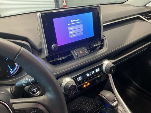 Used 2025 Toyota RAV4 XLE Premium w/ Weather Package AWD/4WD image 22