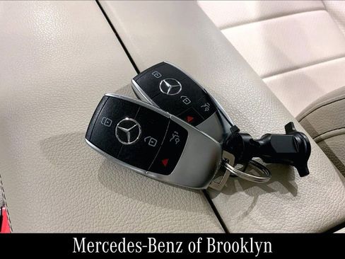 Used 2020 Mercedes-Benz GLE 350 4MATIC image 15