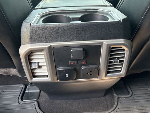 Used 2020 Ford F150 Platinum w/ Equipment Group 701A Luxury AWD/4WD image 21