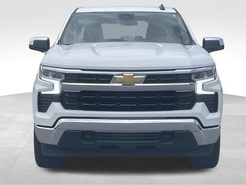 Used 2025 Chevrolet Silverado 1500 LT AWD/4WD image 9
