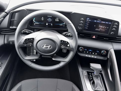 New 2026 Hyundai Elantra Sport image 17