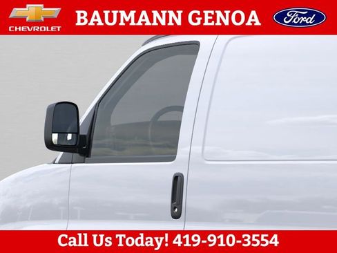 New 2026 Chevrolet Express 2500 Extended RWD image 12