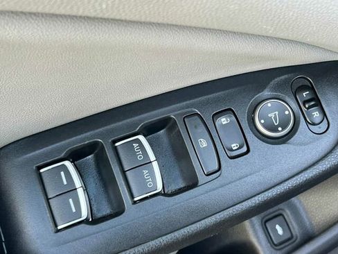 Used 2019 Honda Accord LX image 13