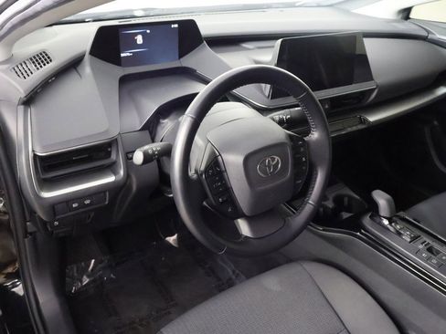 Used 2023 Toyota Prius LE image 24