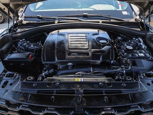 Used 2022 Land Rover Range Rover Velar R-Dynamic S image 26