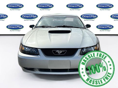 Used 2001 Ford Mustang GT RWD image 2